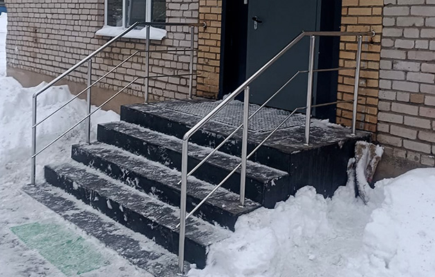 Перила комбинированные для входных групп